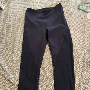 New balance leggings - has pocket